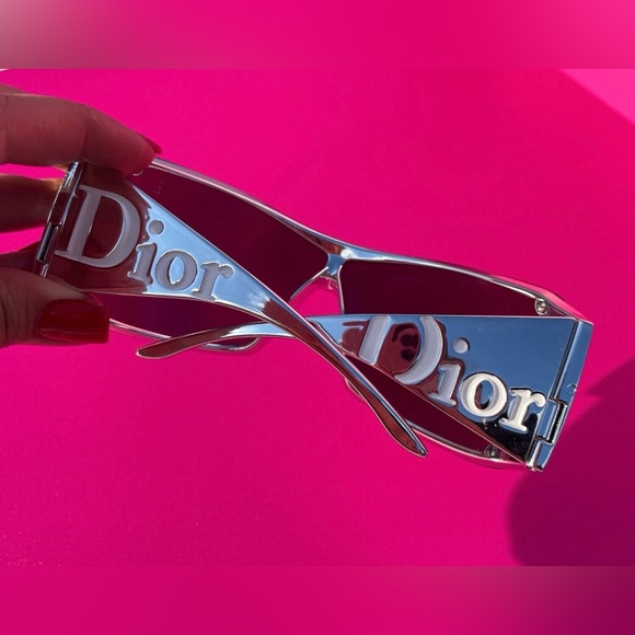 DIOR OVERSHINE VINTAGE MIRRORED SUNGLASSES - Picture 3 of 8
